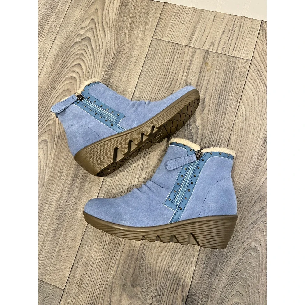 Skechers Jumper Sweet Stud Bootie Women's 6.0 Blue Wedge Studded Suede NEW